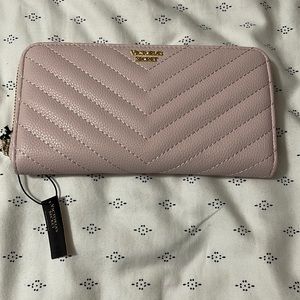 Brand new with tags VS pink wallet